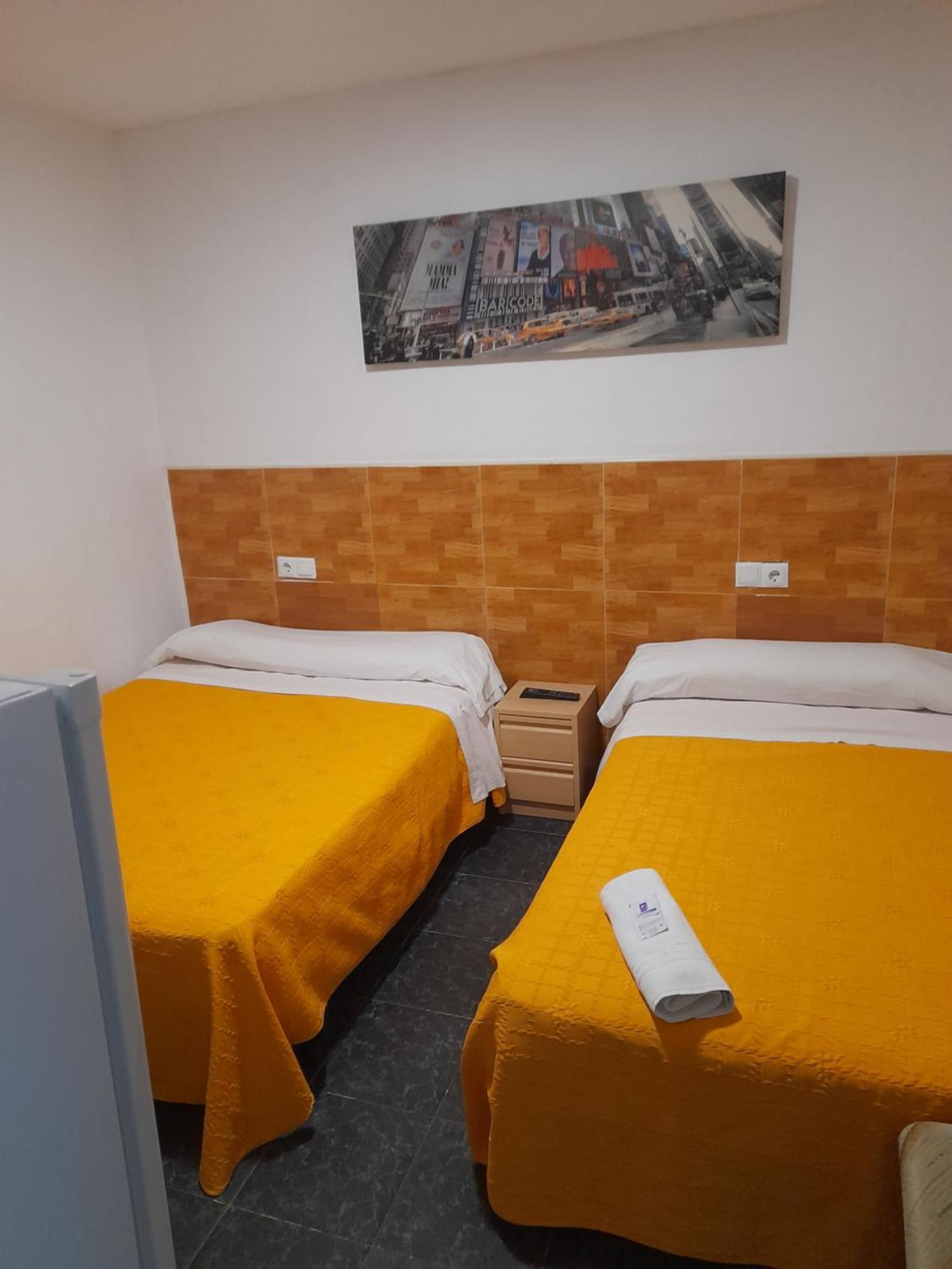 Habitaciones Familiares Con Bano Privado Lf - Sin Ascensor サラゴサ エクステリア 写真